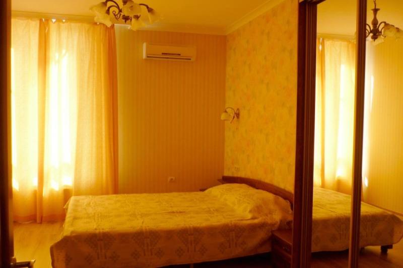 2-комнатная квартира посуточно (вариант № 572), ул. Луначарского улица, фото № 11